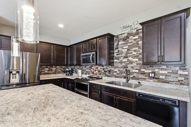 17990 W LOUISE Drive, Surprise, AZ 85387
