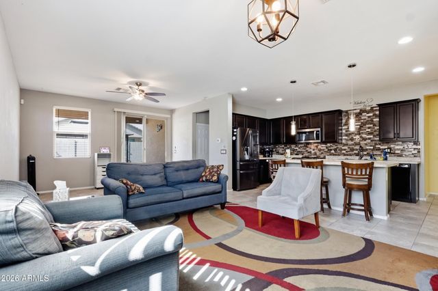 17990 W LOUISE Drive, Surprise, AZ 85387