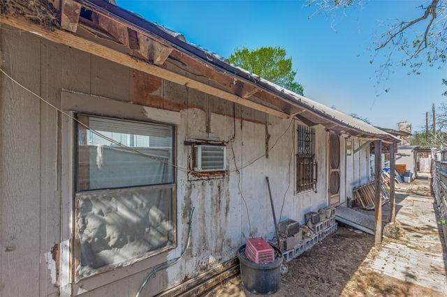 703 Valdez ST, Austin, TX 78741