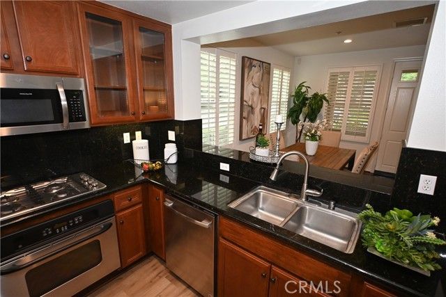 213 Coral Rose, Irvine, CA 92603