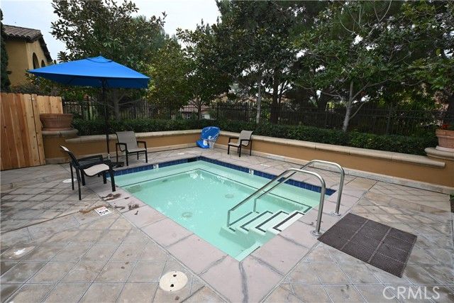 213 Coral Rose, Irvine, CA 92603