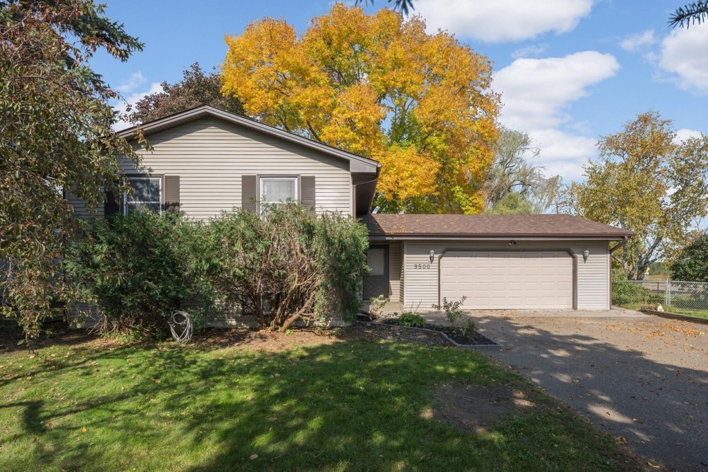 9500 99th Place N, Maple Grove, MN 55369 — photo 2