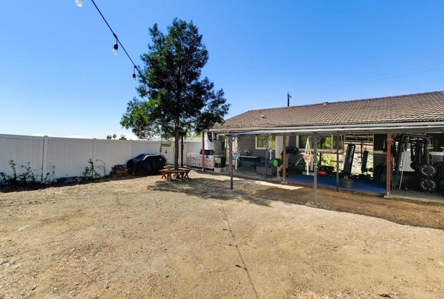 1865 Magdalene Way, San Diego, CA 92110