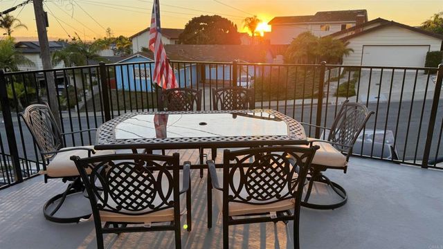 1865 Magdalene Way, San Diego, CA 92110