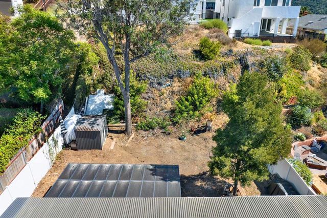 1865 Magdalene Way, San Diego, CA 92110