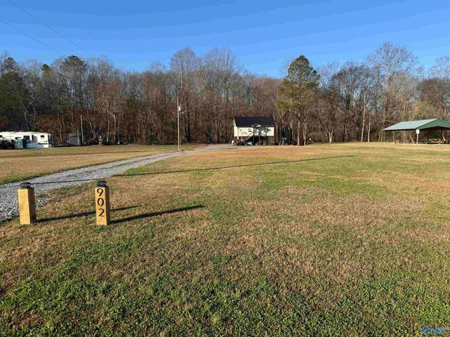902 County Road 1042, Centre, AL 35960