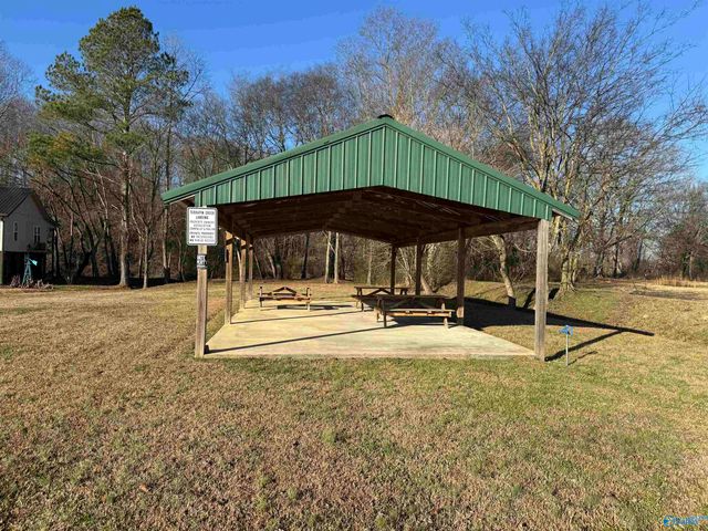 902 County Road 1042, Centre, AL 35960