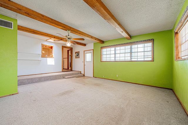 411 W 1st St, Stanton, TX 79782