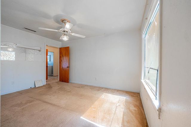 411 W 1st St, Stanton, TX 79782