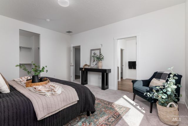 8536 S Blue Forest Ave, Kuna, ID 83634