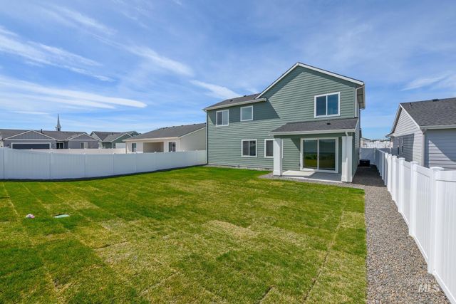 8536 S Blue Forest Ave, Kuna, ID 83634