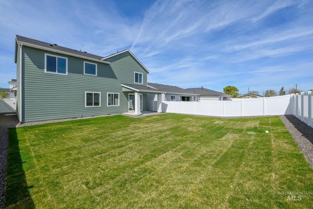 8536 S Blue Forest Ave, Kuna, ID 83634