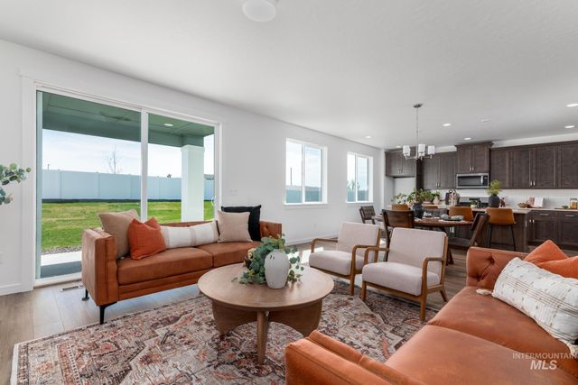 8536 S Blue Forest Ave, Kuna, ID 83634