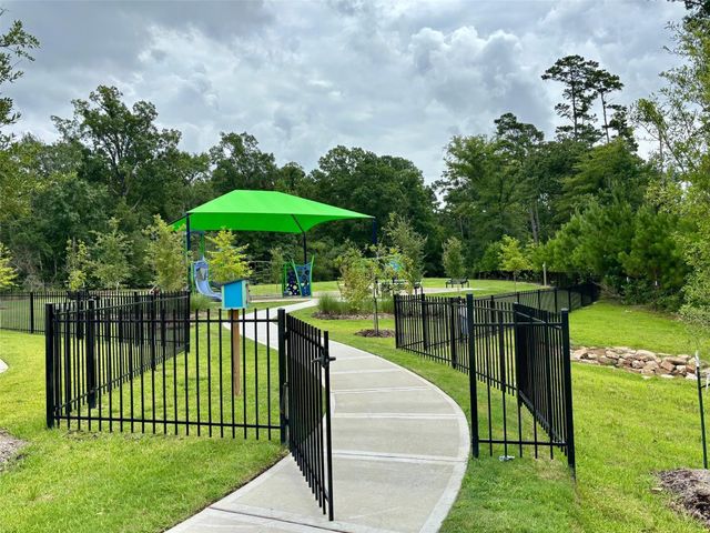 2906 Lawrence Park Court, Conroe, TX 77304