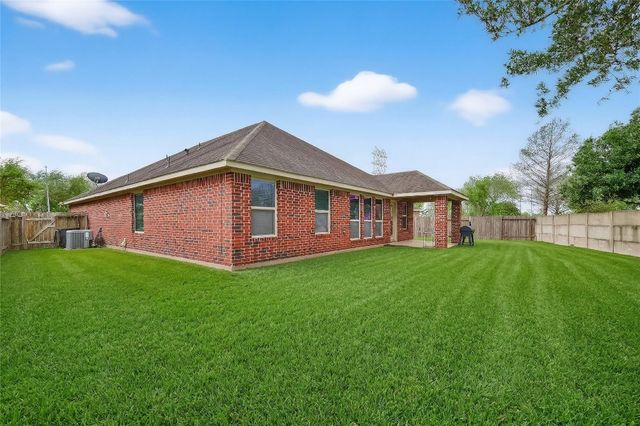 13415 Star Creek Lane, Rosharon, TX 77583