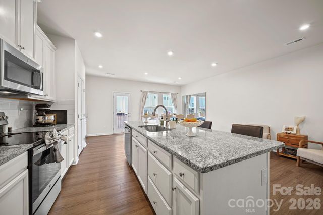 3501 Timber Mill Drive, Matthews, NC 28104