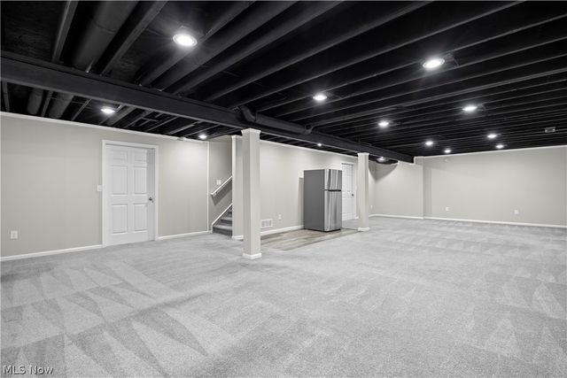 6560 Amber Way, North Ridgeville, OH 44039
