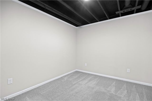 6560 Amber Way, North Ridgeville, OH 44039