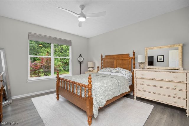 6560 Amber Way, North Ridgeville, OH 44039