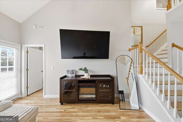 1984 Hoods Fort Circle NW 23, Kennesaw, GA 30144