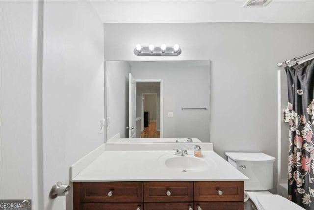 1984 Hoods Fort Circle NW 23, Kennesaw, GA 30144