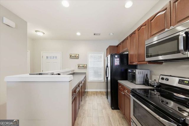 1984 Hoods Fort Circle NW 23, Kennesaw, GA 30144