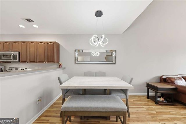 1984 Hoods Fort Circle NW 23, Kennesaw, GA 30144