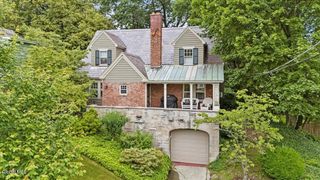 73 Oakwood Street, Albany, NY 12208