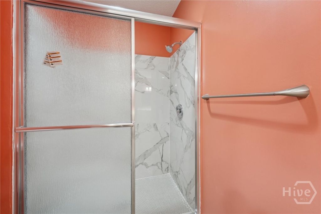 Image 29 of property listing at 121 Summer Winds Drive, Savannah, GA 31410