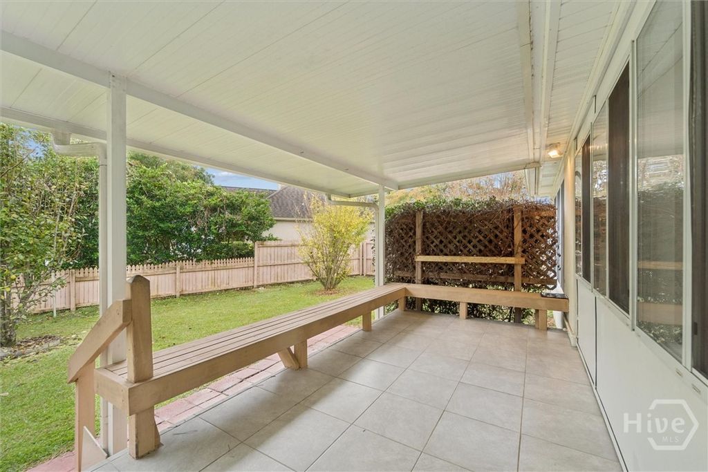 Image 41 of property listing at 121 Summer Winds Drive, Savannah, GA 31410