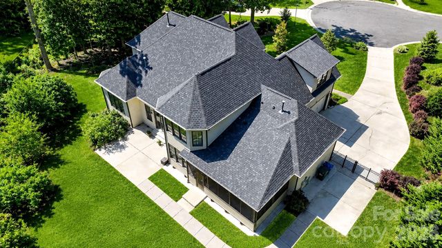 7304 River Valley Court, Mint Hill, NC 28227