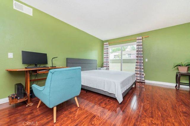 7 Town And Country Road, Phillips Ranch, CA 91766