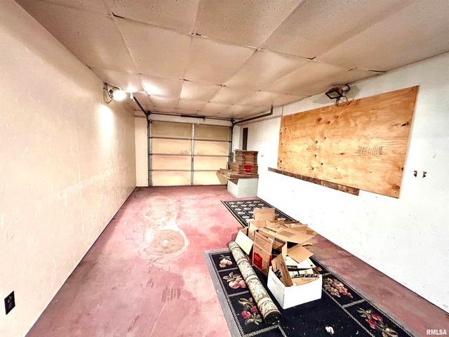 2282 LOGAN Road, West Frankfort, IL 62896