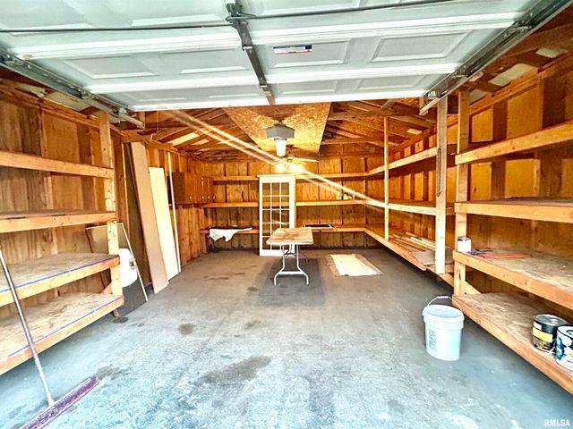 2282 LOGAN Road, West Frankfort, IL 62896