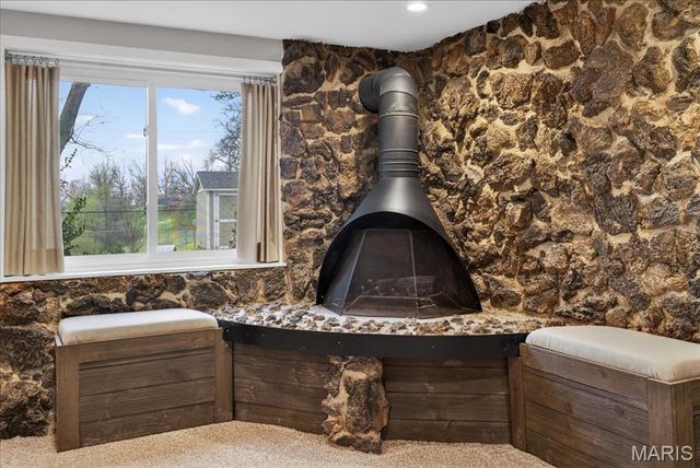 110 Wildwood Court, St Charles, MO 63303