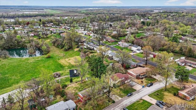 110 Wildwood Court, St Charles, MO 63303