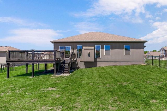 1814 Winchester Drive, Pleasant Hill, MO 64080