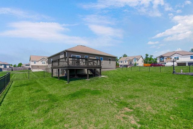 1814 Winchester Drive, Pleasant Hill, MO 64080