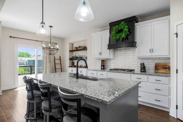 1814 Winchester Drive, Pleasant Hill, MO 64080