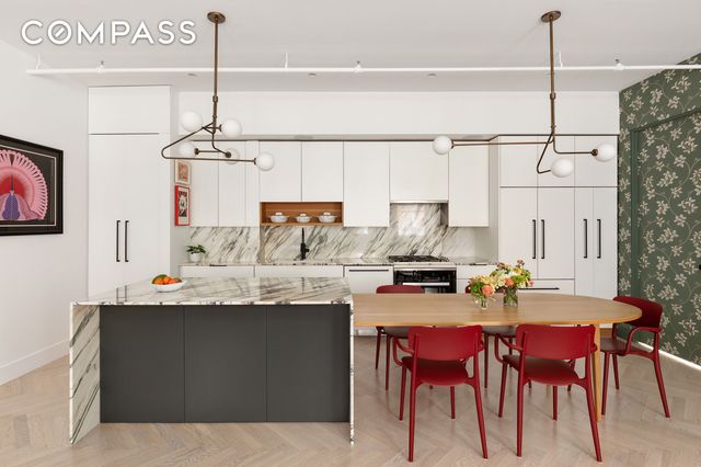 143 W 27th St Apt 2R, New York City, NY 10001