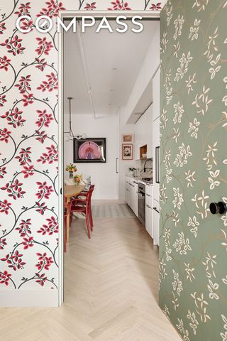 143 W 27th St Apt 2R, New York City, NY 10001