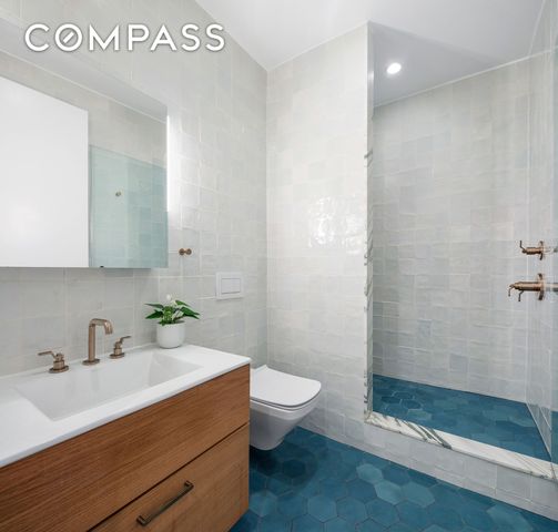 143 W 27th St Apt 2R, New York City, NY 10001