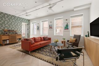 143 W 27th St Apt 2R, New York City, NY 10001