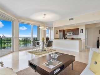 20000 E Country Club Drive 1102, Aventura, FL 33180