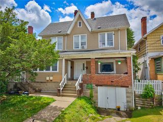 734 5th Ave, Coraopolis, PA 15108