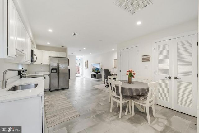648 F ST NE, Washington, DC 20002