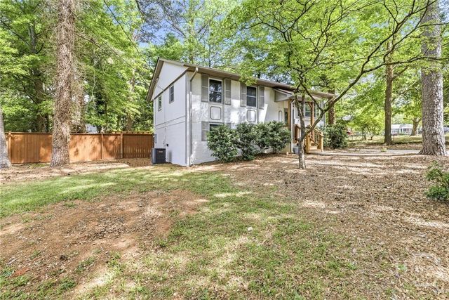 285 Kings Circle, Athens, GA 30606
