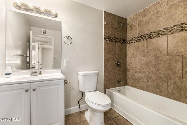 7339 W MONTECITO Avenue, Phoenix, AZ 85033