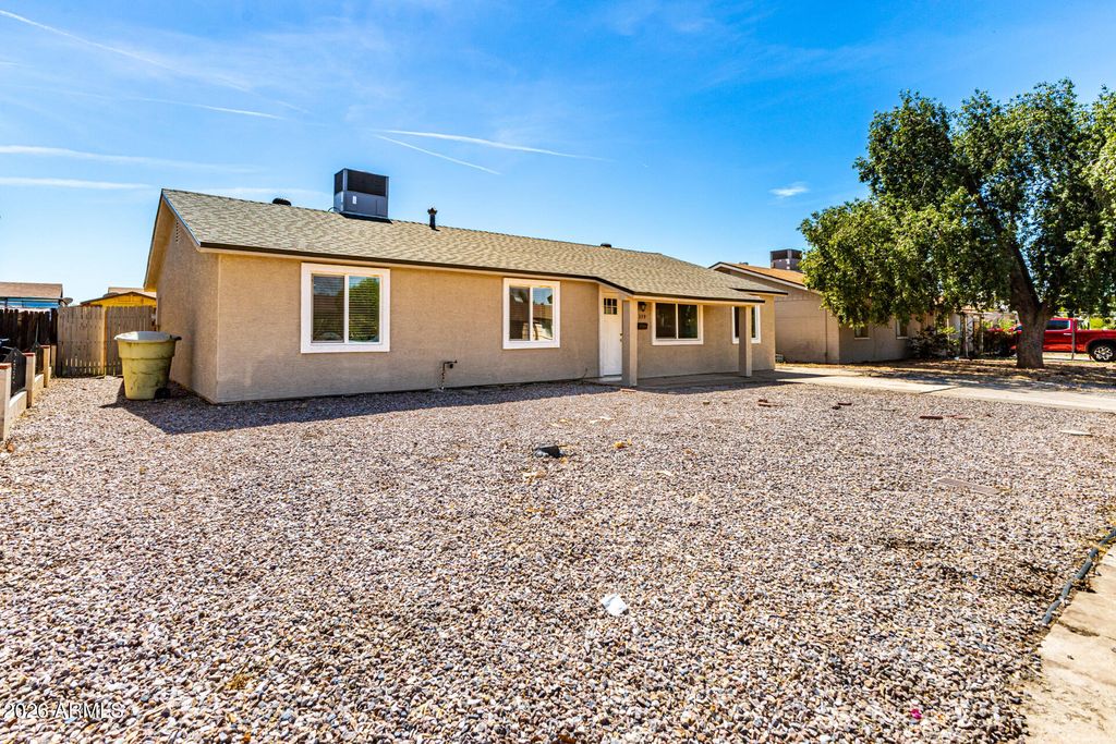 7339 W MONTECITO Avenue, Phoenix, AZ 85033 — photo 3