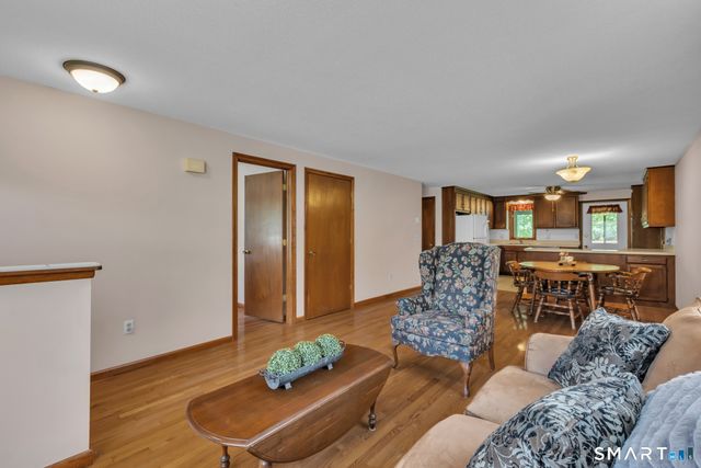 17 Oak Forest Drive 5, Manchester, CT 06040